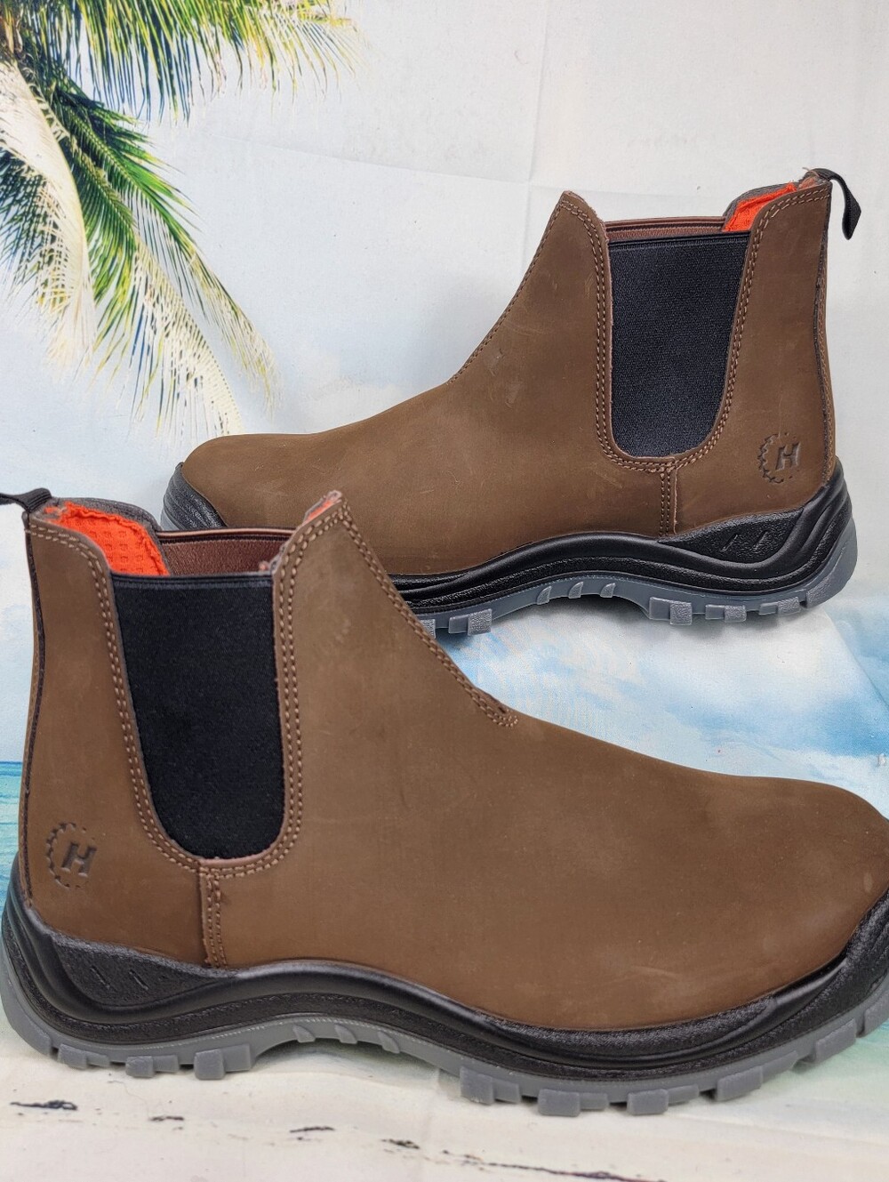 Hytest Mens boots 10.5 Wide